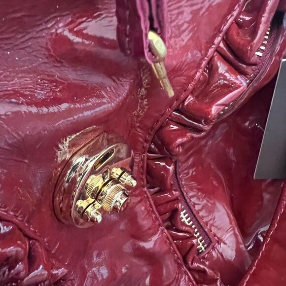 NWT Tressje Gorgeous Red Patent Leather handbag. - Picture 12 of 16